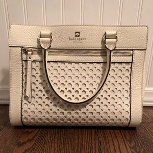 Kate spade pocketbook.